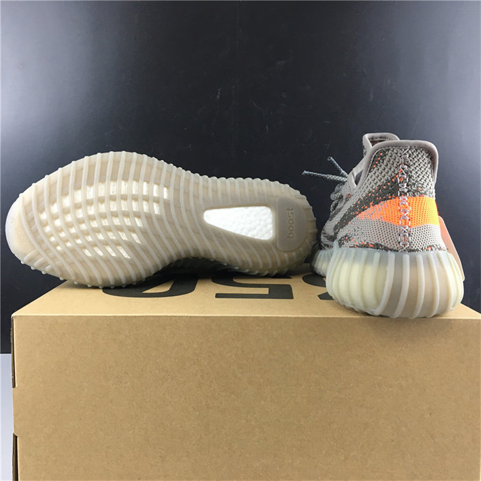 ADS Yeezy Boost 350 V2 Beluga BB1826 detail 6
