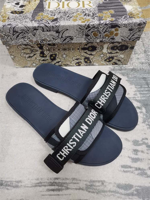 Dio Slipper detail 5
