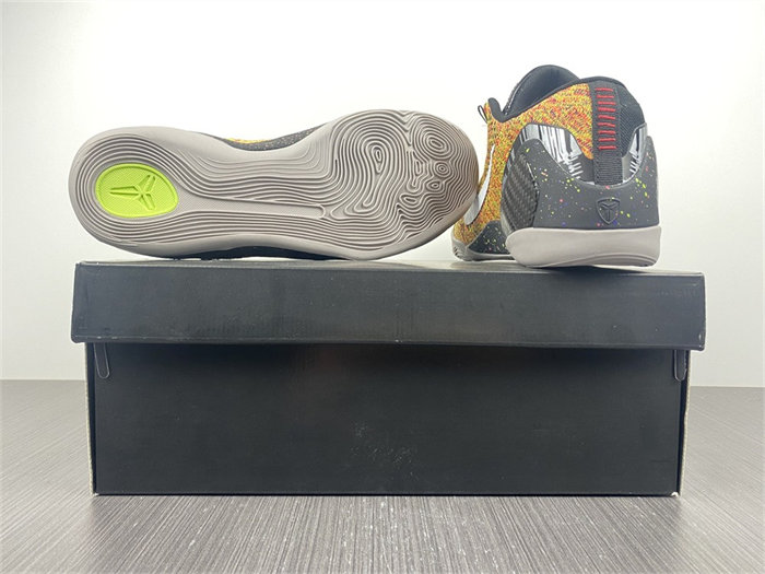 NK Kobe 636602-001 detail 6