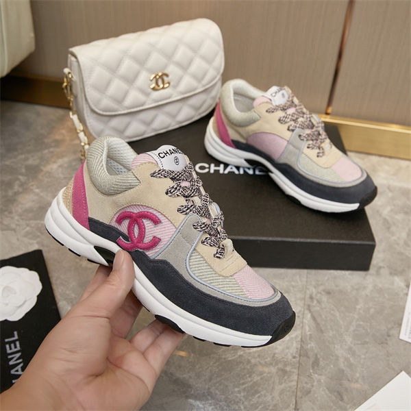 Chanel Sneakers detail 4