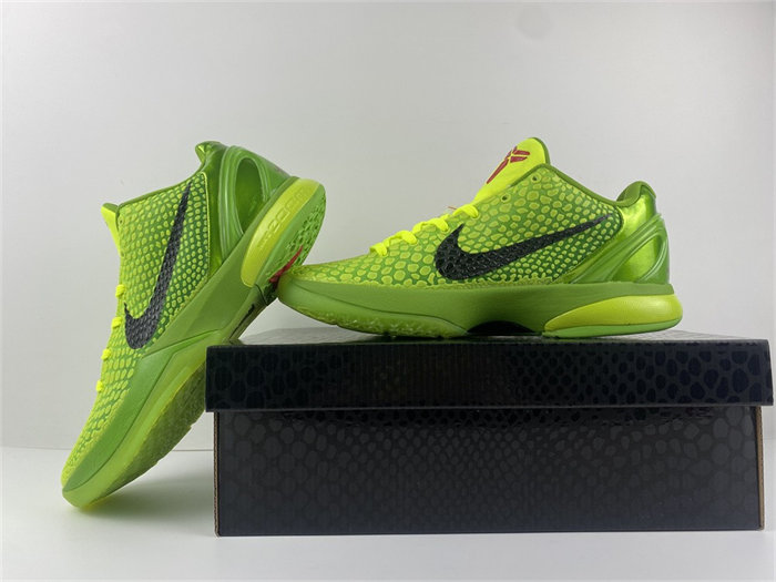 NK Kobe 6 Protro Grinch CW2190-300 detail 2