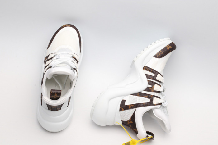 L x V snekaers L000003 detail 3