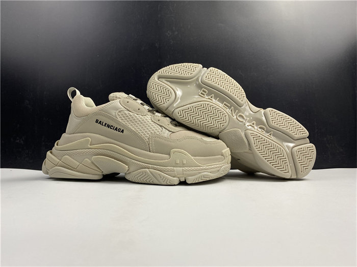 BLCG SNEAKER TRIPLE.S.GOMMA 536737 W2FW1 9700 detail 3