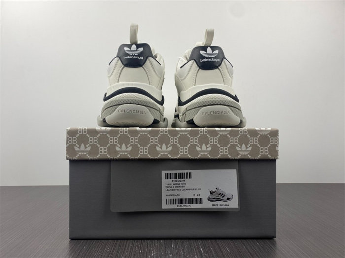 BLCG x ADS Triple S White Black 710021 W2ZB1 9112 detail 5