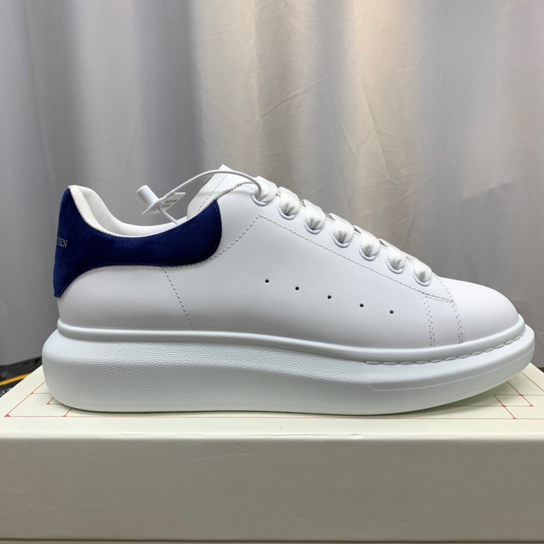 McQuen Paris Blue 553680WHGP79086 detail 3