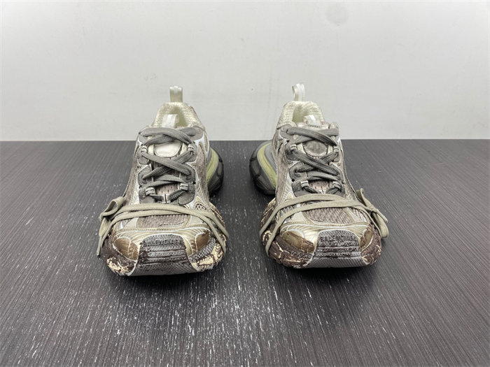 BLCG 3XL Trainer Worn Out Dark Grey 734734 W3xl7 9191 detail 6