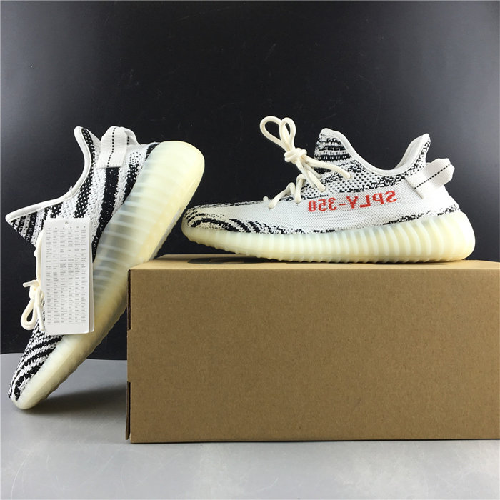 ADS Yeezy Boost 350 V2 Zebra CP9654 detail 2