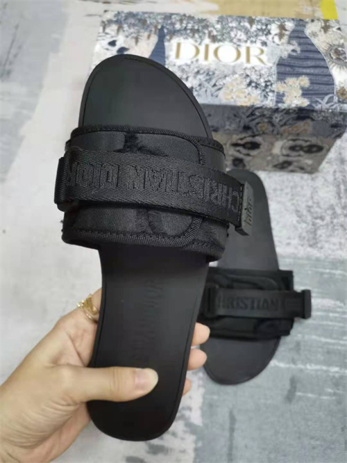 Dio Slipper detail 6