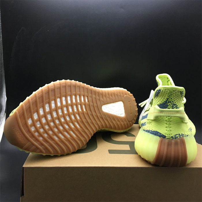 ADS Yeezy Boost 350 V2 Semi Frozen Yellow B37572 detail 6
