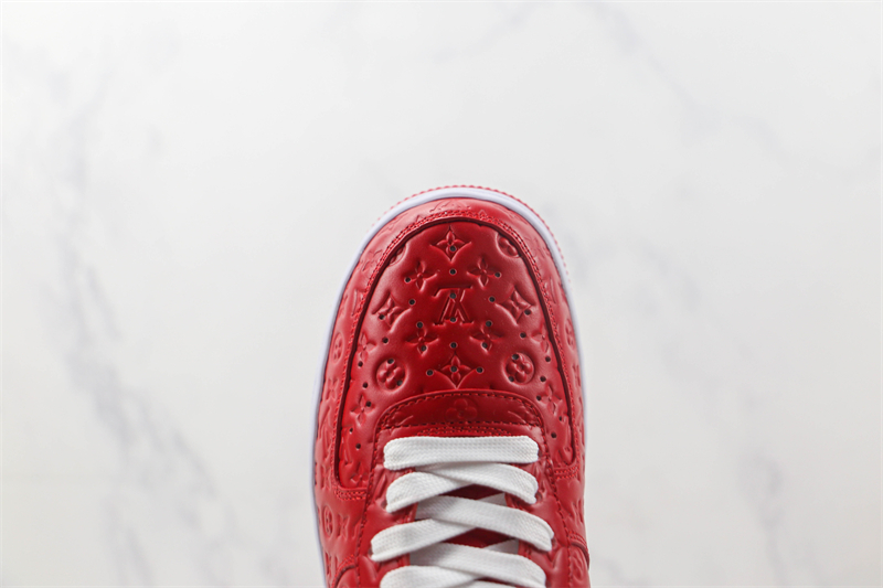 L X V x NK Air Force 1'07 Low Red/white/Monogram detail 3