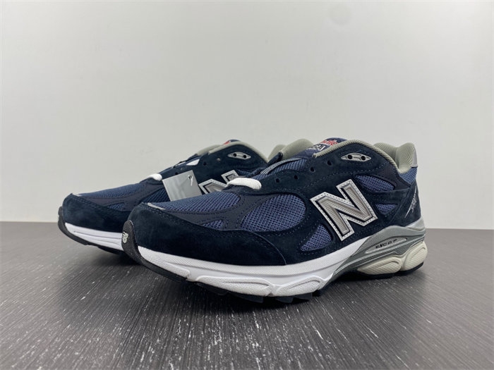 NB 990v3 MiUSA Navy Denim M990NB3 detail 7