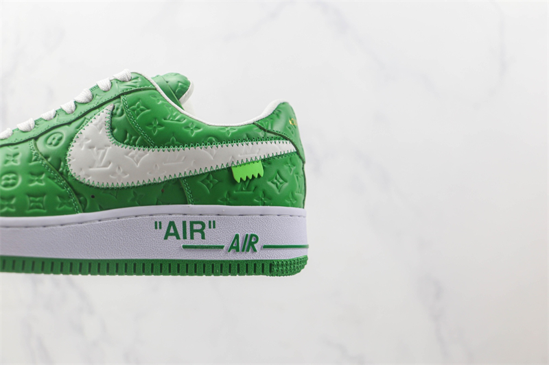 L X V x NK Air Force 1'07 Low "Green/white/Monogram" detail 4