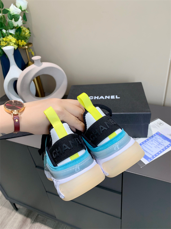 Chanel Sneakers detail 6
