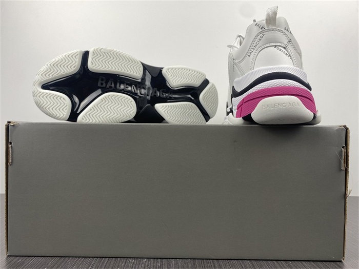 BLCG TRIPLE SNEAKER 524039 W2FA4 9155 detail 6
