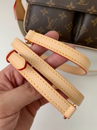 L X V VIBE monogram handbag M46999, detail 9