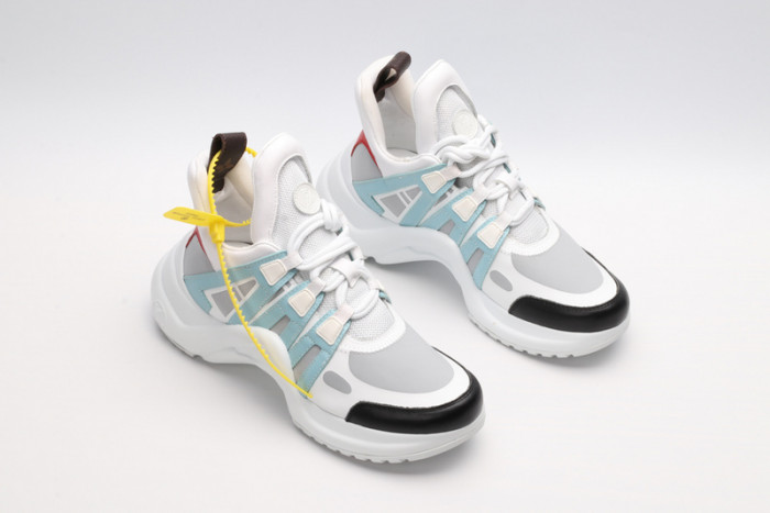 L x V snekaers L000004 detail 11