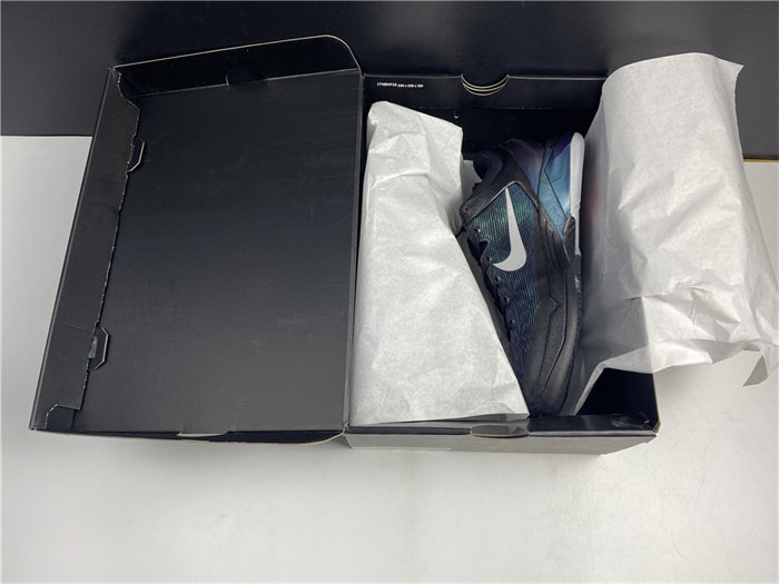 NK Kobe 7 Invisibility Cloak 488371-005 detail 7