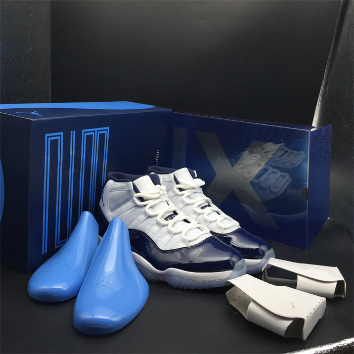 JRD 11 Retro UNC Win Like 82 378037-123 detail 7