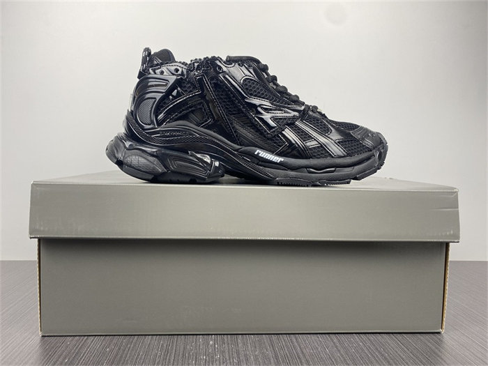 BLCG Runner 677403 W3RA9 1000 detail 7