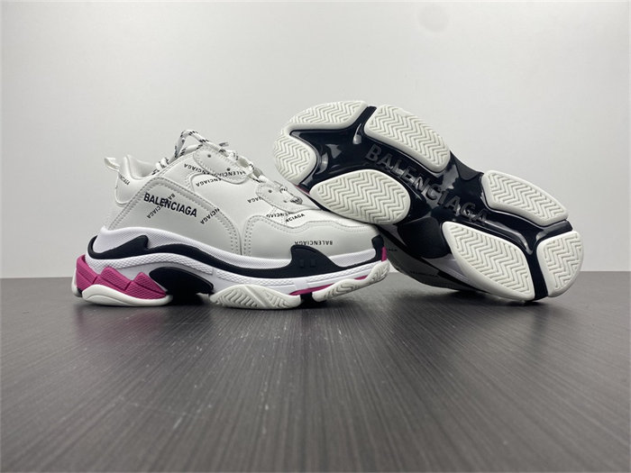 BLCG TRIPLE SNEAKER 524039 W2FA4 9155 detail 3