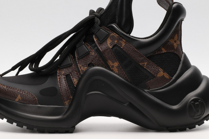 L x V snekaers L000006 detail 9