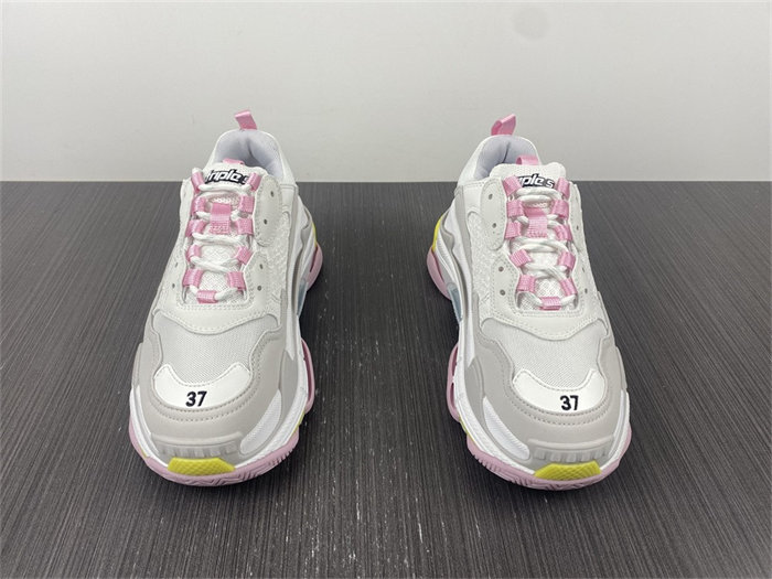 BLCG Triple S White Yellow 524039 W2FW4 7541 detail 4