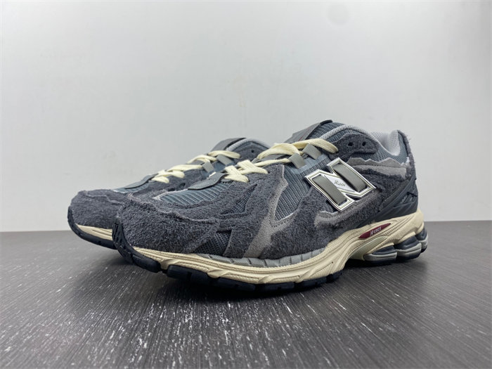 NB 1906D Protection Pack Harbor Grey M1906DA detail 7