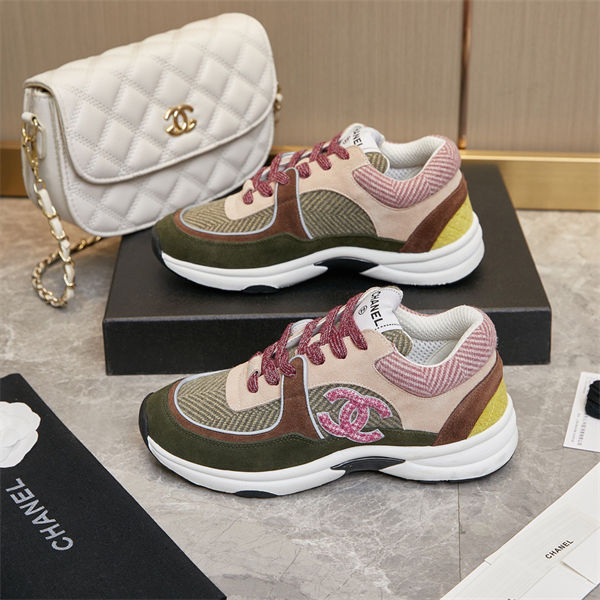 Chanel Sneakers detail 5