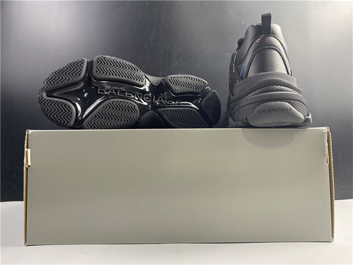 BLCG SNEAKER TRIPLE.S.524039 W2FA1 1210 detail 6
