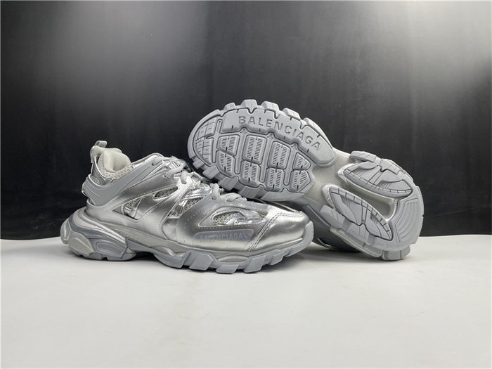BLCG Track Triple Silver 542023 W2FS3 8100 detail 3