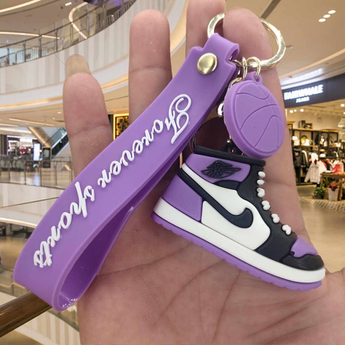 Random accessories Toys socks shoeslaces and keychain detail 22