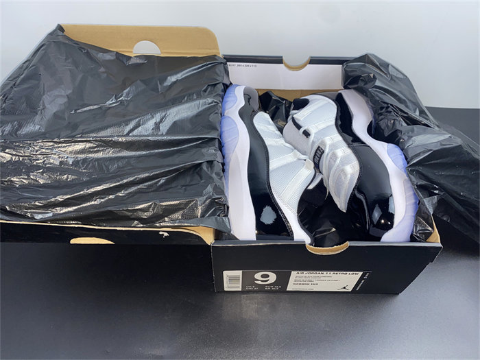 JRD 11 Retro Low Concord 528895-153 detail 7
