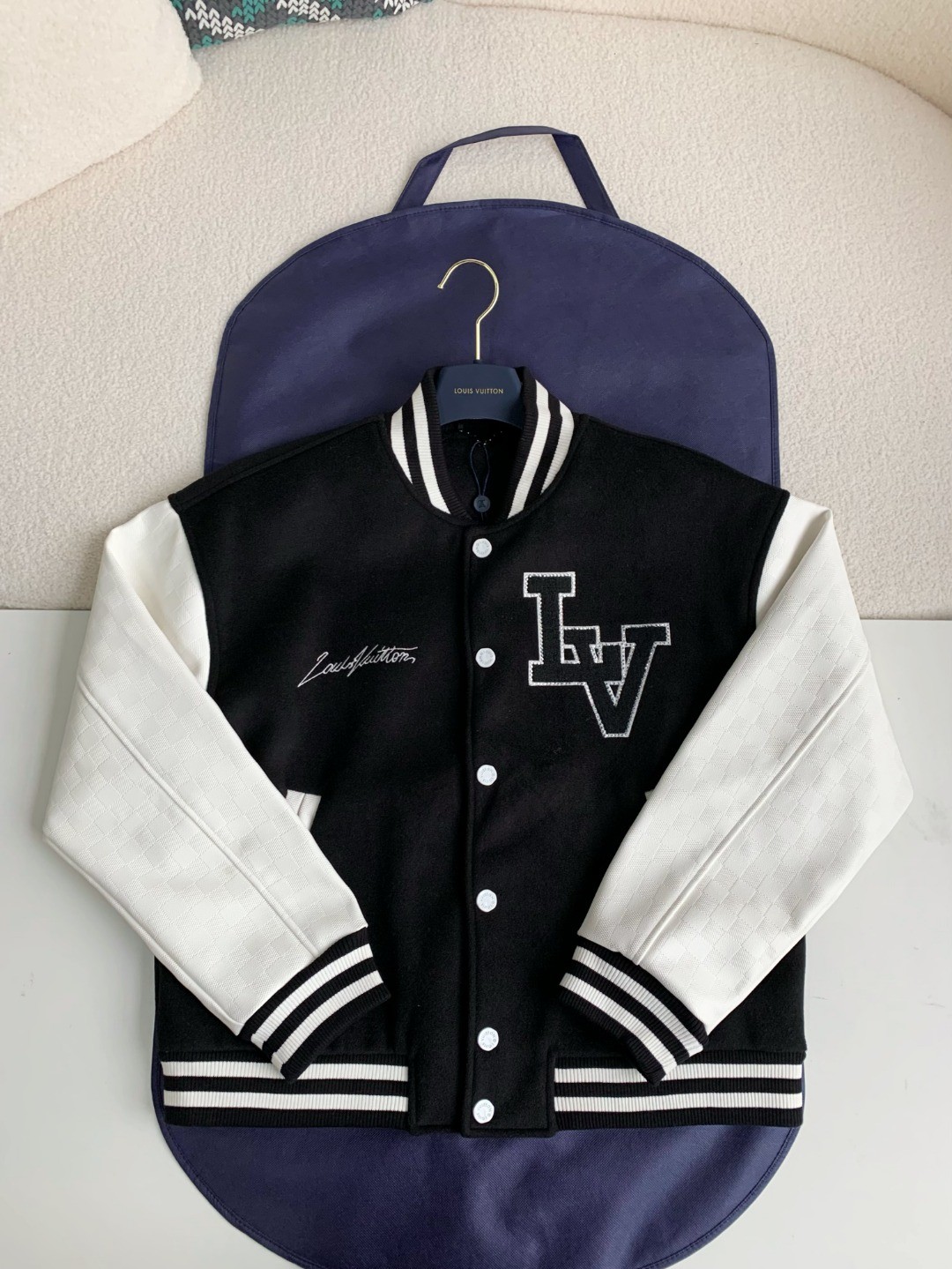 L X V Faux leather patchwork sl eeve baseball uniform