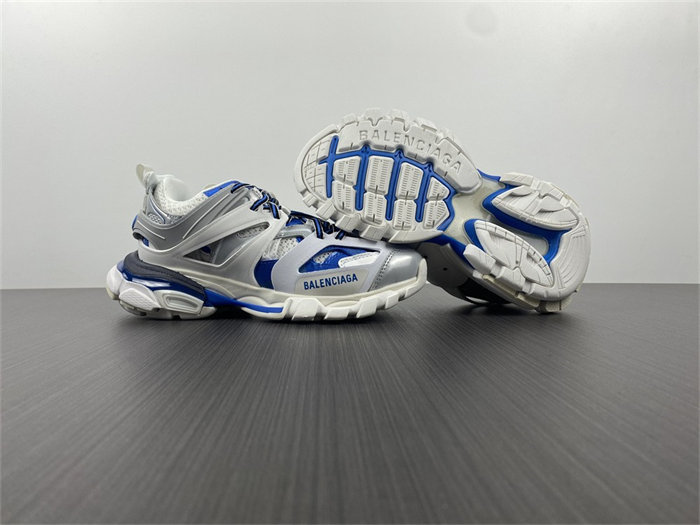 BLCG Track White Blue 542023 W2FS9 9051 detail 3