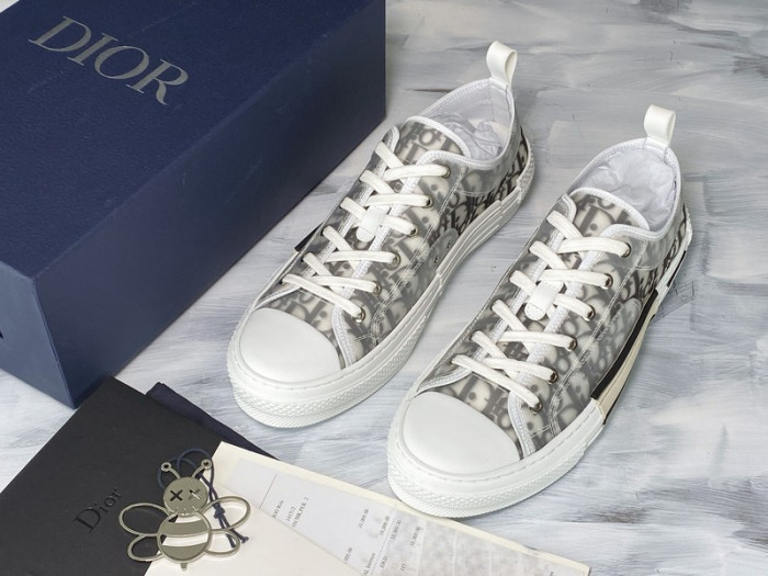 B23 Oblique low Sneakers T004801-1068 detail 7