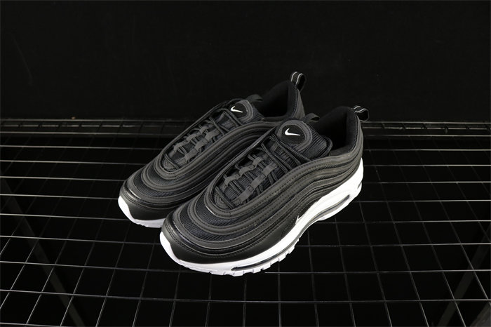 NK Air Max 97 Black White 921826-001 detail 3