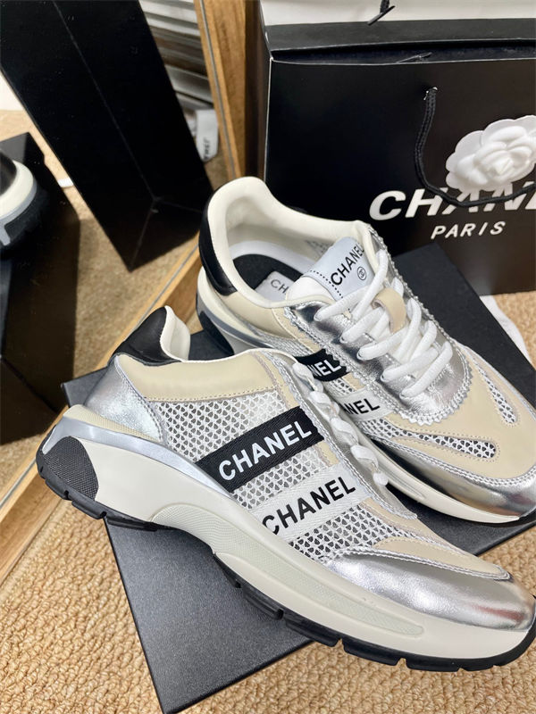 Chanel Sneakers detail 3