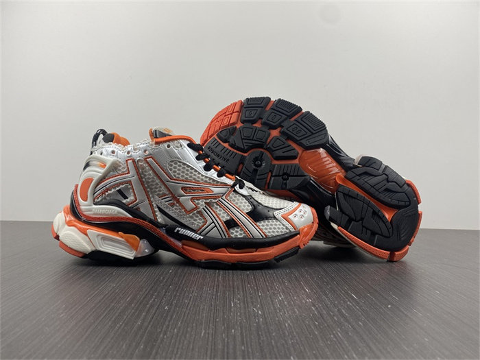 BLCG Runner Orange 677402 W3RB7 9051 detail 3
