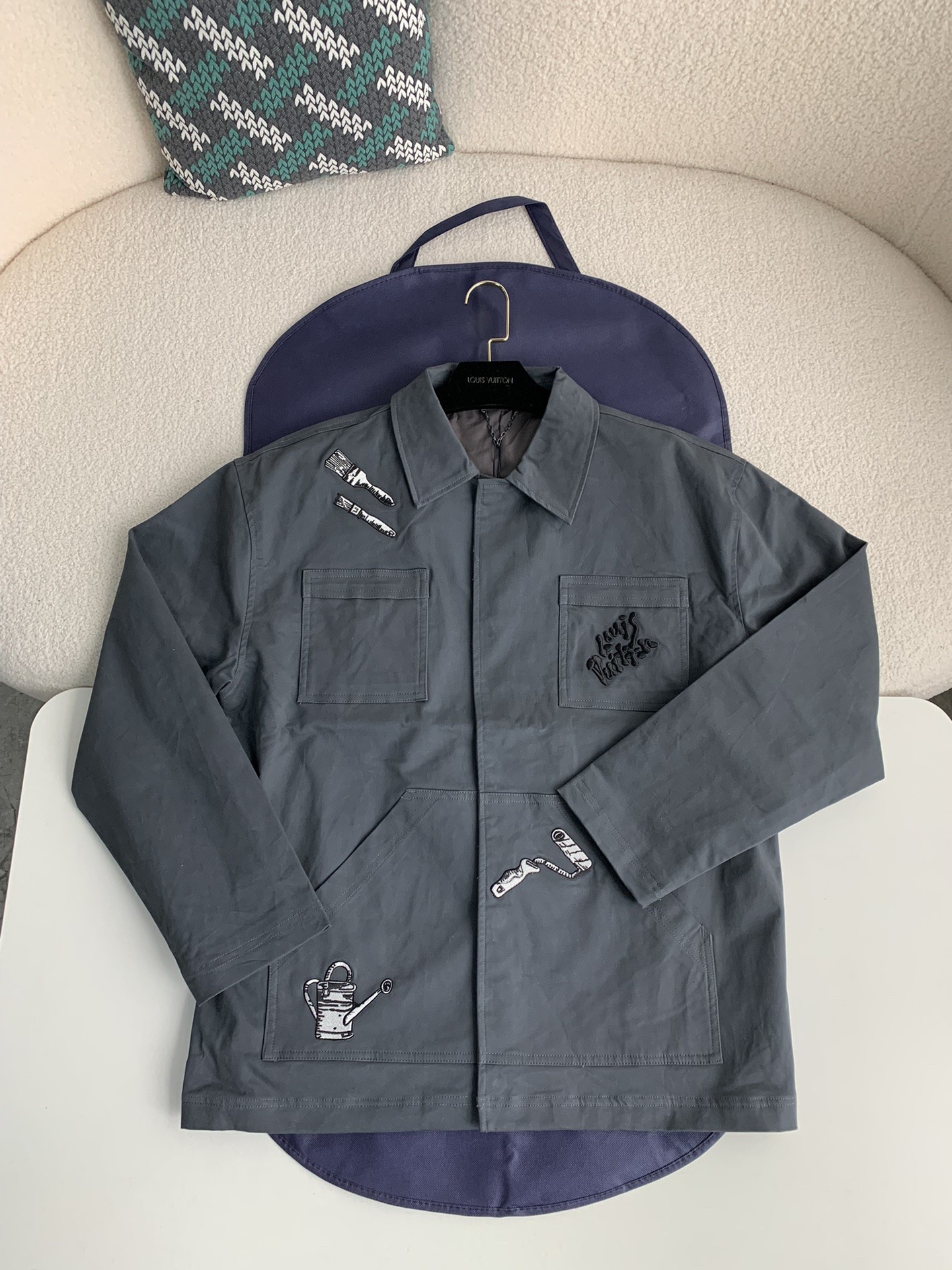 L X V  Coat
