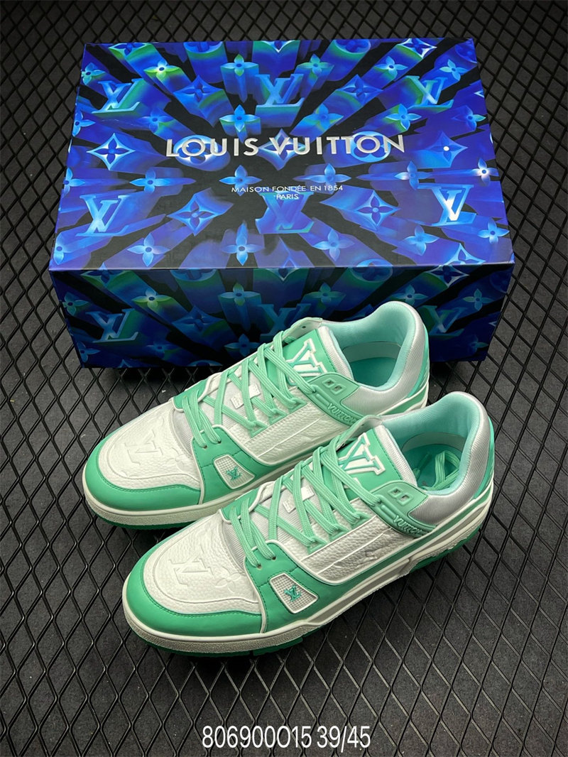 L X V Trainer Sneaker Low Light Green detail 2