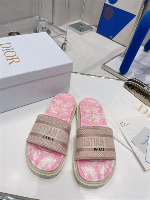 Dio Slipper detail 5