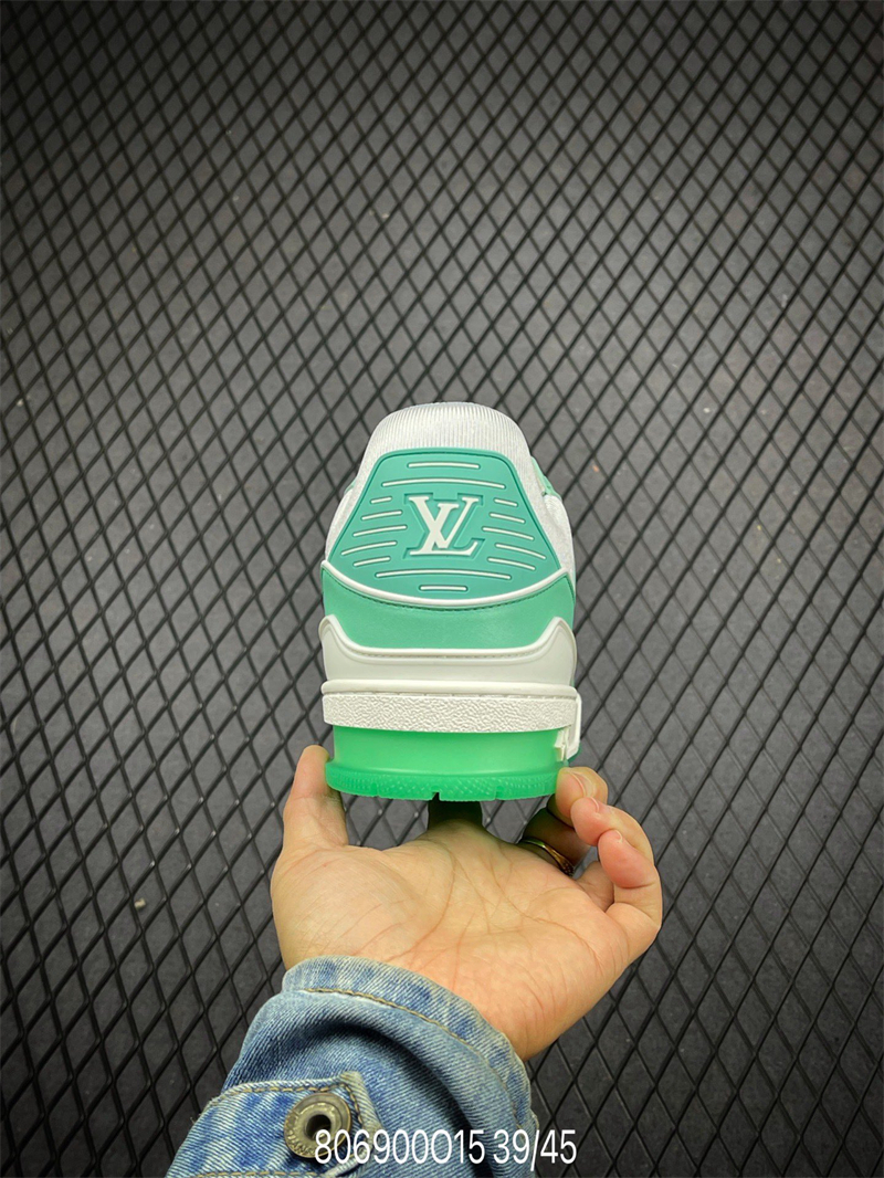 L X V Trainer Sneaker Low Light Green detail 5