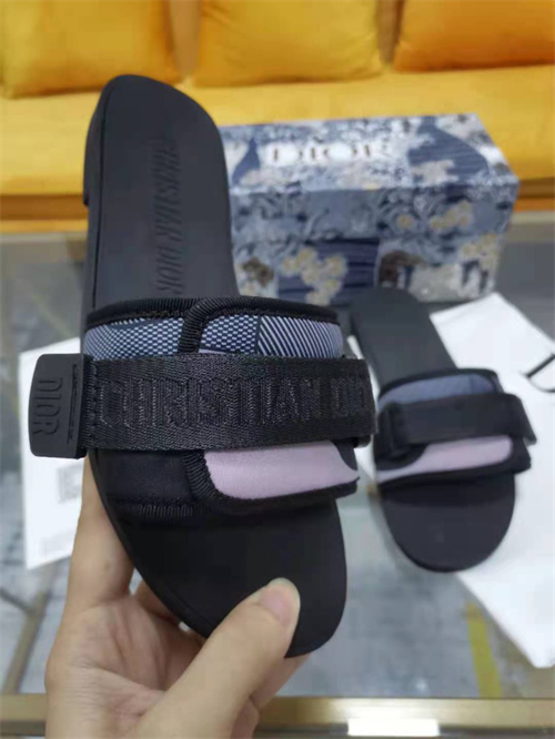 Dio Slipper detail 6