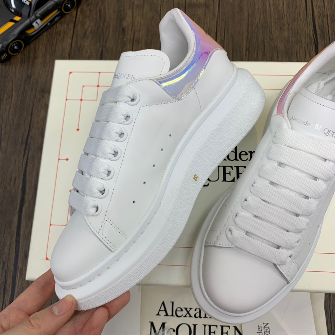 McQuen White Shock Pink 561580WHVI59375 detail 6