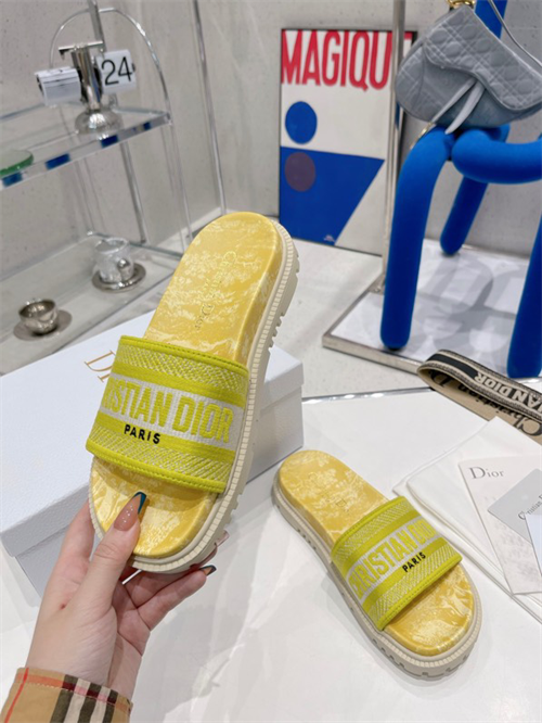 Dio Slipper detail 5
