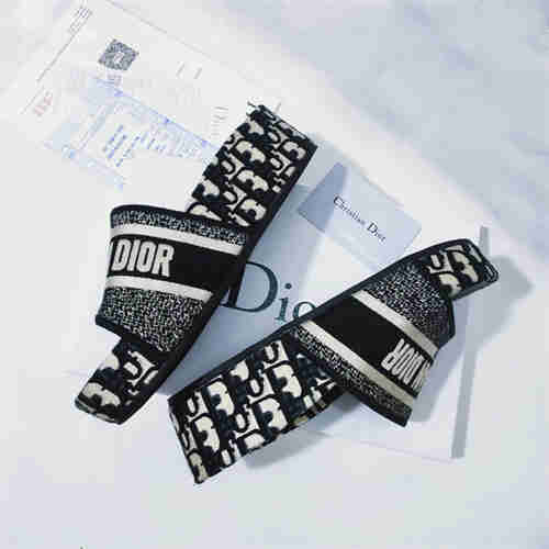 Dio Slipper detail 6
