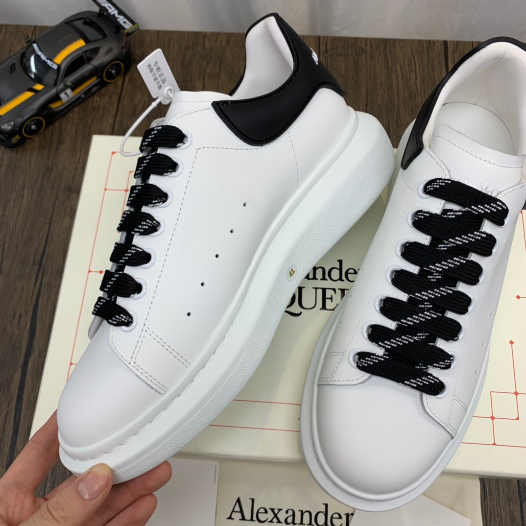 McQuen White Black Laces 621056WHXMT9034 detail 6