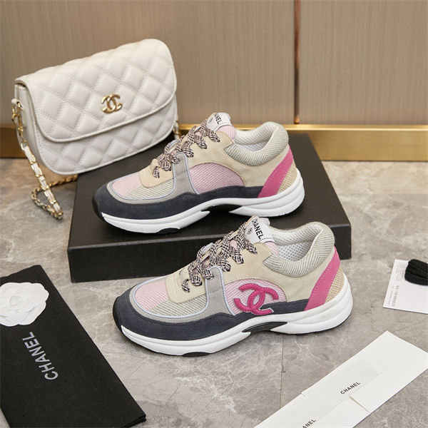 Chanel Sneakers detail 5