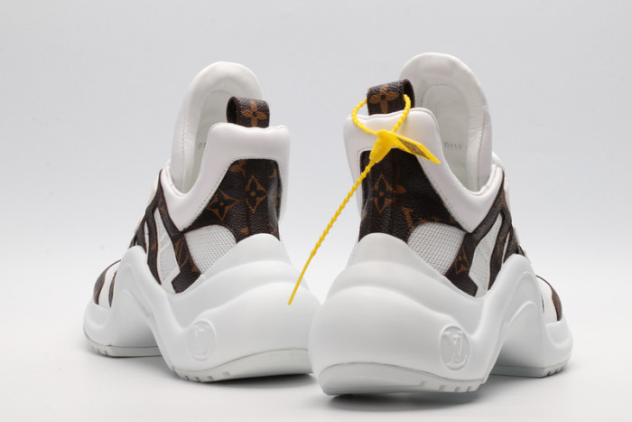 L x V snekaers L000003 detail 5