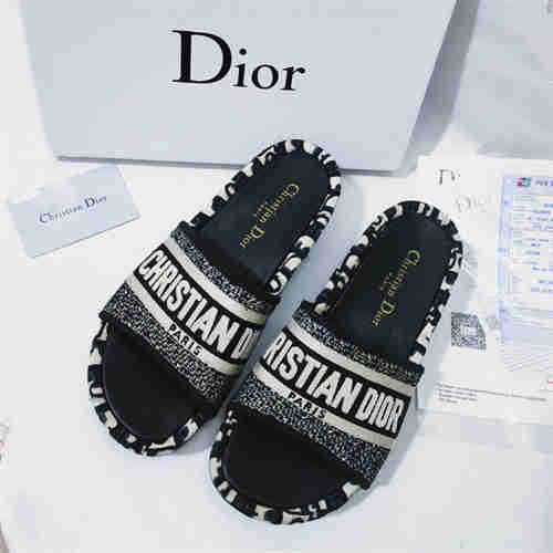 Dio Slipper detail 4